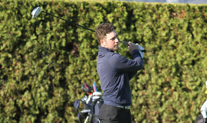 Simon Fraser's Kevin Vigna leads all GNAC golfers with a first round score of 1-over-par 72.